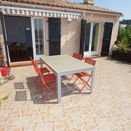 2 Avec Grande Terrasse De 25m² A 350m De La *