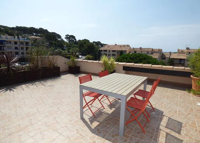 Wifi, Climatisation, Parking, A Pied Lejlighed *